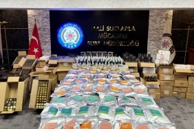 İstanbul'da Sahte İlaç ve Kozmetik Operasyonu