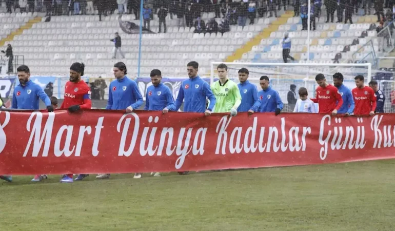 8 Mart Dünya Kadınlar Günü, 'Sürdürülebilir Kalkınmada Kadın Hamlesi' temasıyla kutlandı