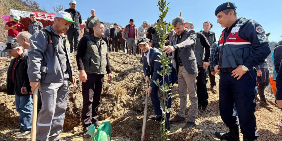 Alanya da 2400 Fidan toprakla buluştu