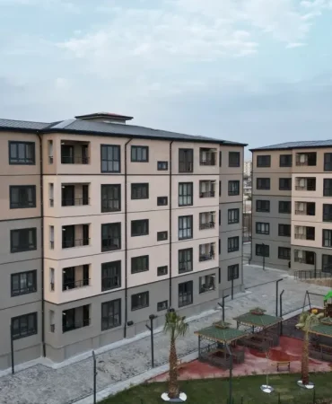 İş Bankası Deprem Bölgesine Lojman İnşa Etti