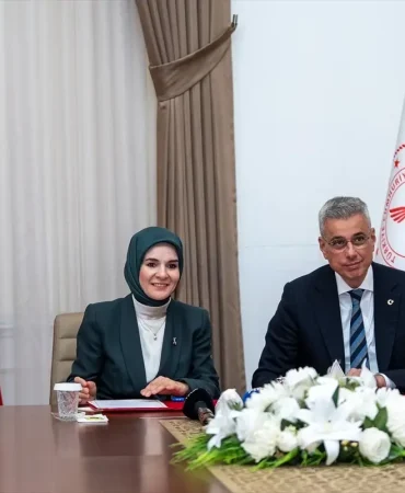 Aile ve Sosyal Hizmetler Bakanlığı ile Sağlık Bakanlığı arasında işbirliği protokolü imzalandı