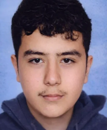 AVM'nin yemek katından beton zemine düşen Doğukan öldü