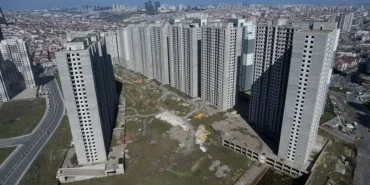 İstanbul'da 15 yıldır inşaatı süren gökdelenleri yapan şirkete kayyum atandı