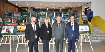 İzmir'de Kadın Çiftçiler ve Fotoğraf Yarışması