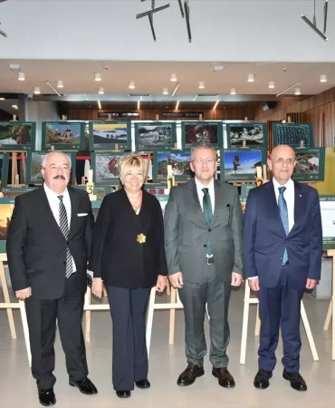 İzmir'de Kadın Çiftçiler ve Fotoğraf Yarışması