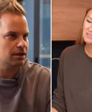 Pınar Altuğ'a eşinin yanında açıkça soruldu: Müstehcen sahnede oynar mısın?