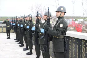 Trakya'da 18 Mart Şehitleri Anma Günü dolayısıyla törenler düzenlendi