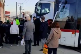 Samsun'da Tramvay ile Kamyon Çarpıştı