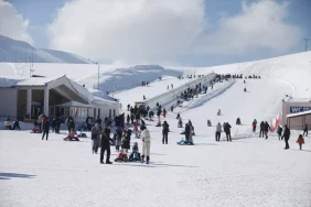 Yedikuyular Kayak Merkezi'nde Ziyaretçi Rekoru