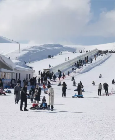 Yedikuyular Kayak Merkezi'nde Ziyaretçi Rekoru