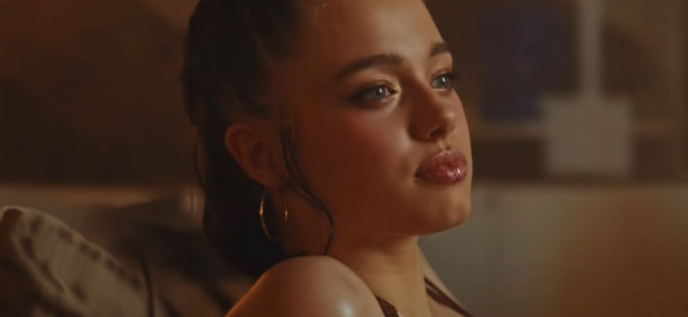 Angelina Jolie ve Brad Pitt’in kızı Shiloh’un güzelliği viral oldu