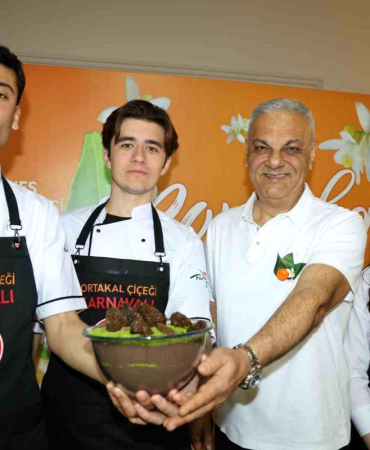 ATÜ'den Portakal Çiçeği Karnavalı'na 'Bozkurt Tatlısı'