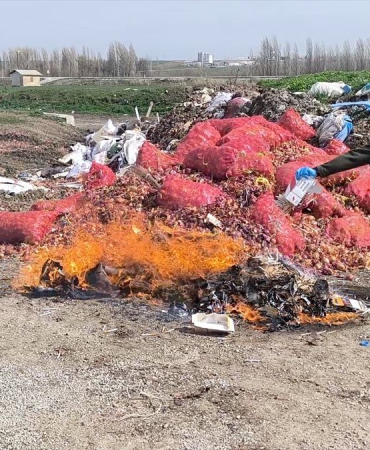 Kaçakçılık Operasyonunda Ele Geçirilenler İmha Edildi