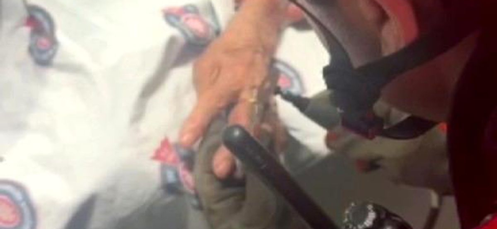 Kahramanmaraş'ta Yüzük Sıkıştı, İtfaiye Kurtardı