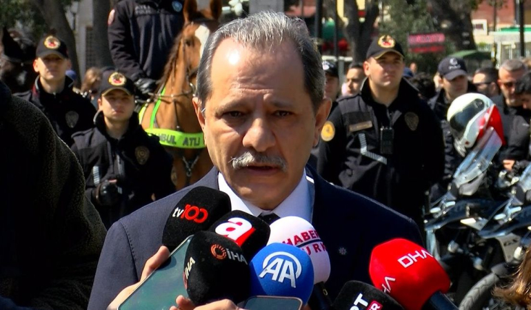 Polis Haftası Korteji İstanbul'da Kutlandı