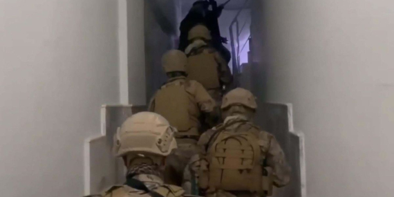 İzmir'de, okul saldırılarına ilişkin paylaşımlarla ilgili 30 gözaltı