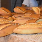 İzmir'de Ulaşım ve Ekmek Fiyatlarına Zam