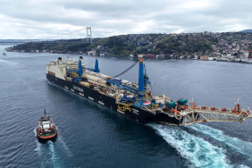 İstanbul Boğazı'nda gemi trafiği çift yönlü askıya alındı