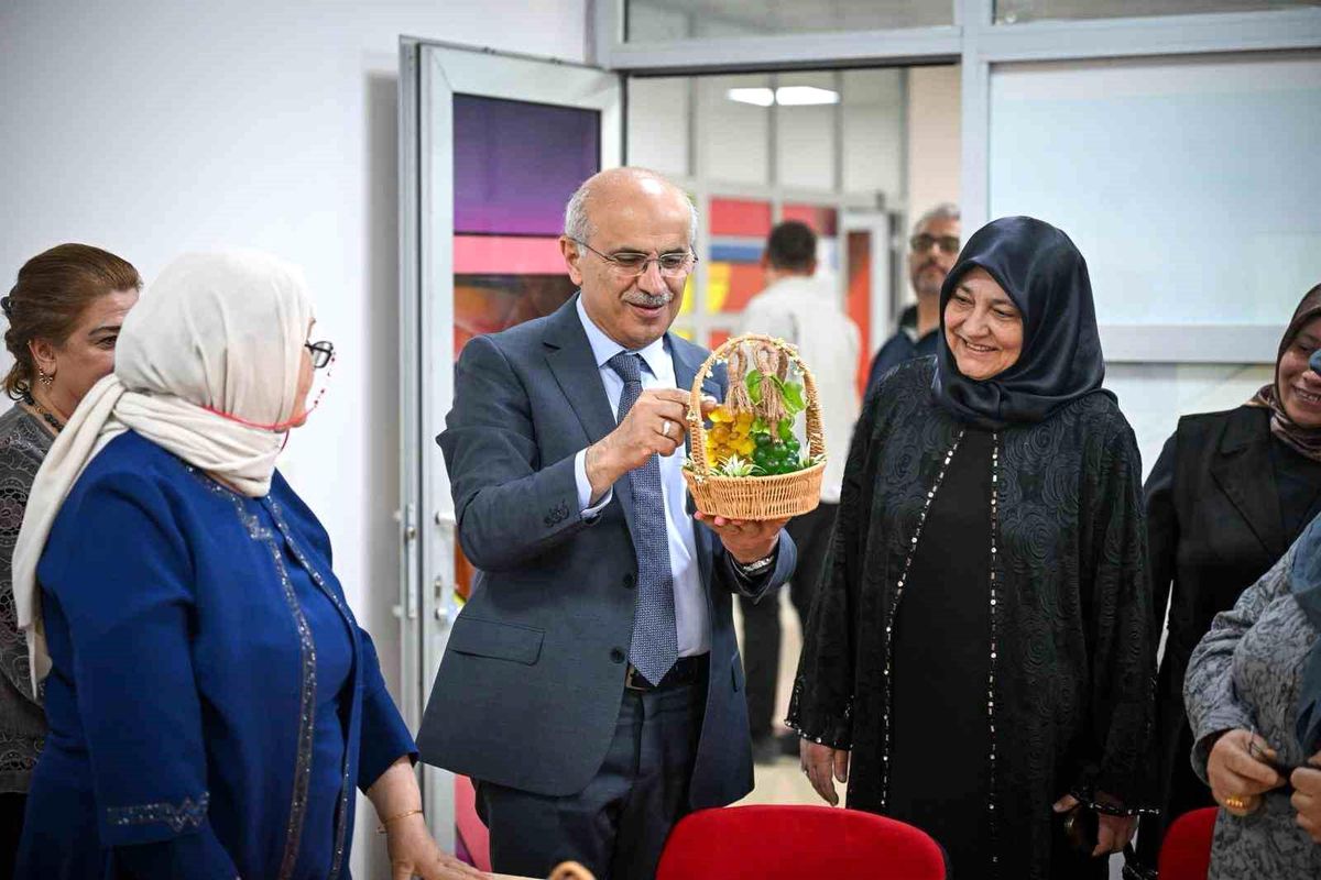 Malatya Büyükşehir Belediyesi'nden üreten kadınlara büyük destek