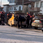 Malatya'da Bıçaklı Kavga: Baba ve Oğlu Yaralı