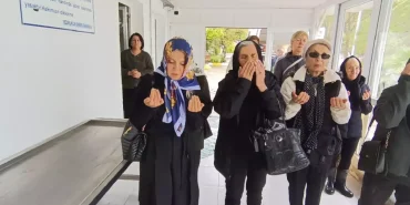 Mehmet Ali Erbil'in Annesi Toprağa Verildi