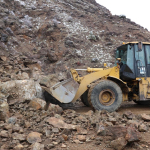 Oltu'da Heyelan: Yol Temizlik Çalışmaları Başladı