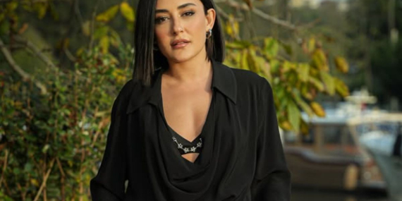 Şarkıcı Melek Mosso gözaltında