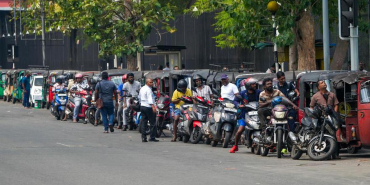 Sri Lanka'da Akaryakıt Alımında Yeni Dönem