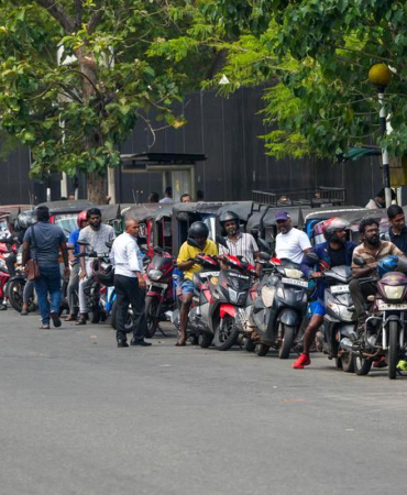 Sri Lanka'da Akaryakıt Alımında Yeni Dönem