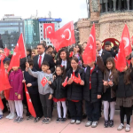 23 Nisan Taksim'de Kutlandı