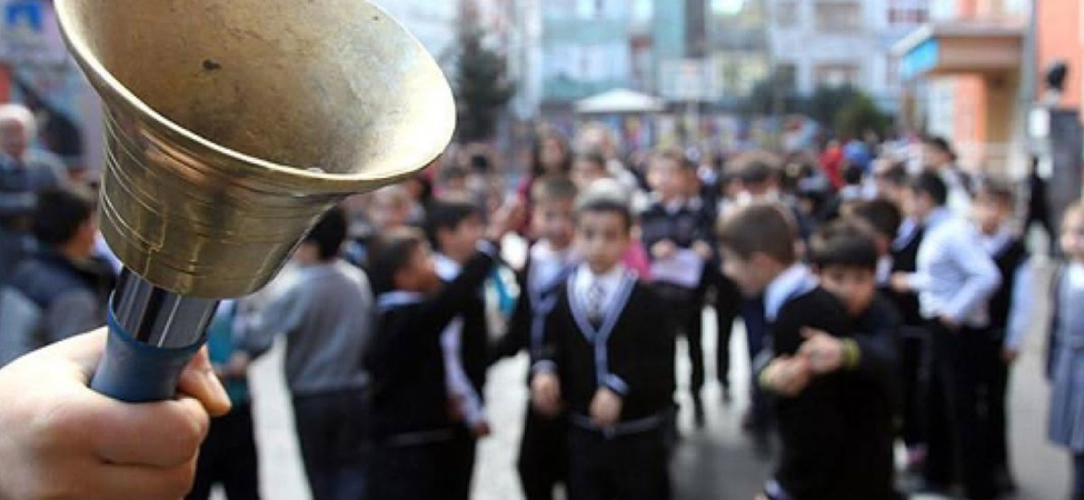 Yapılan kanlı saldırılar sonrası okullarda bir dönem sona erdi