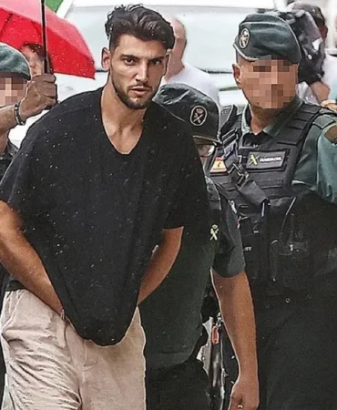 Yıldız isme şok suçlama: İki kadınla ilişkiye girip...