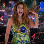 Brezilya'da Shakira fırtınası! 2 milyon hayranı tempo tutarak eski eşi Pique'ye küfür etti